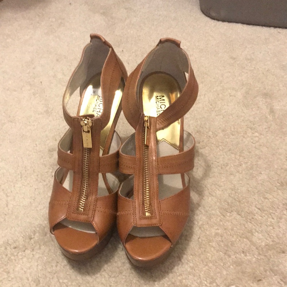 Platform heels
